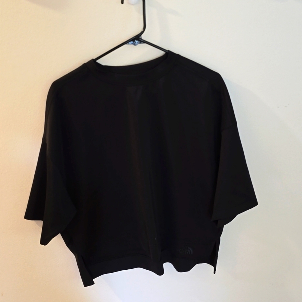 Athletic Cropped Lounge Top
